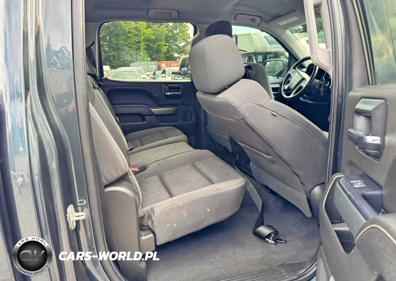 2018 Chevrolet Silverado K1500 Lt VIN:3GCUKREC4JG539270 - 9