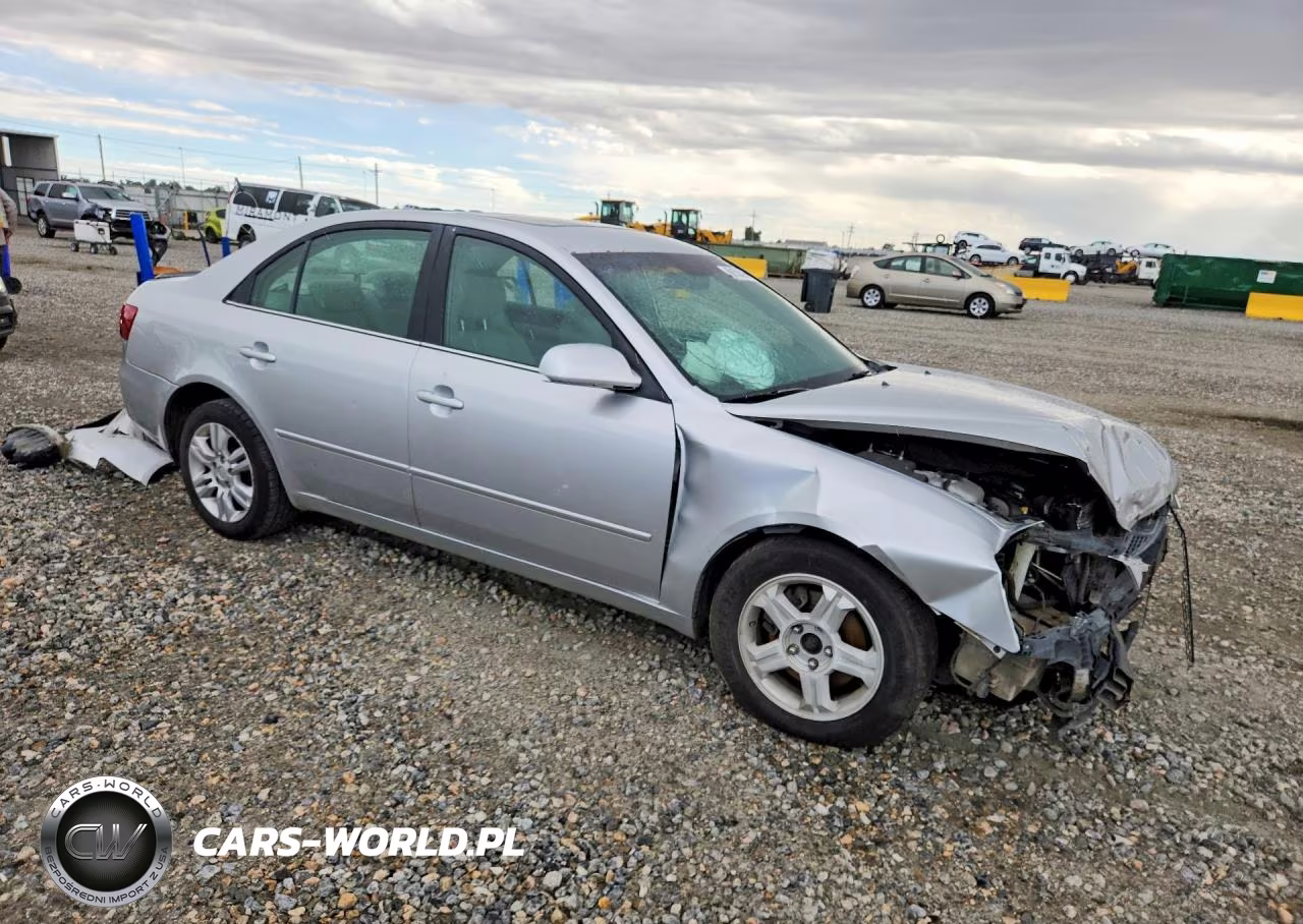 2008 Hyundai Sonata VIN:5NPET46F58H388387 - 4