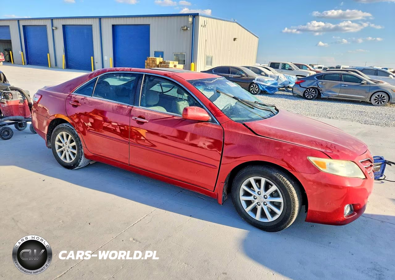 2011 Toyota Camry Xle V6 VIN:4T1BK3EK4BU628844 - 4