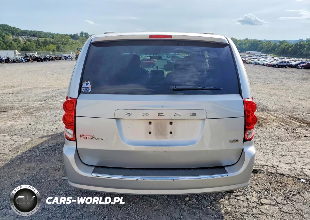 2012 Dodge Grand Caravan Sxt VIN:2C4RDGCG3CR384735 - 6