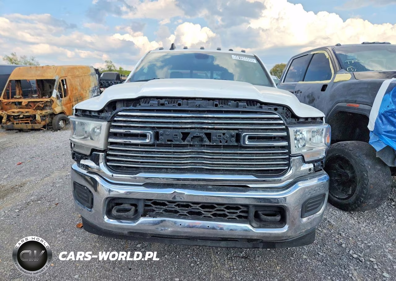 2023 Ram 3500 Tradesman VIN:3C63RRGL1PG521068 - 5