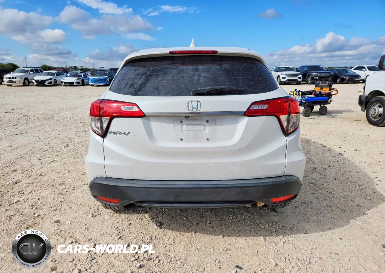 2021 Honda Hr-V Lx VIN:3CZRU5H36MM734887 - 6