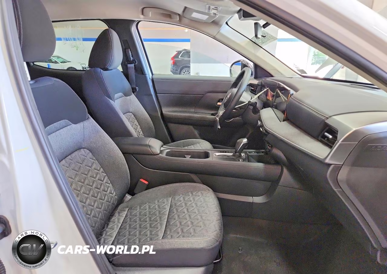 2026 Nissan Kicks Sv VIN:3N8AP6CB0TL389301 - 7