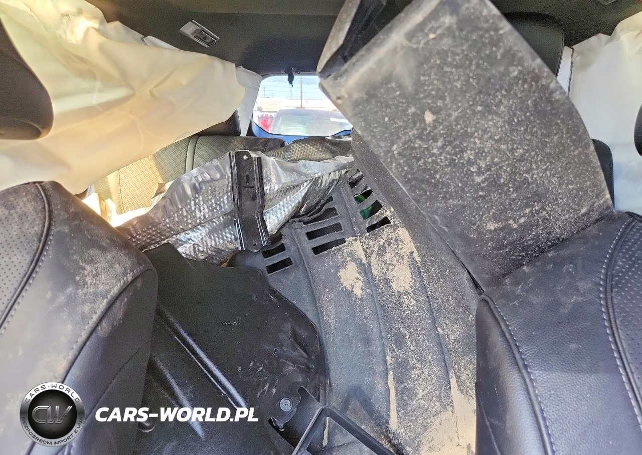 2025 Toyota Grand Highlander Hybrid Nightshade VIN:5TDACAB58SS064149 - 10