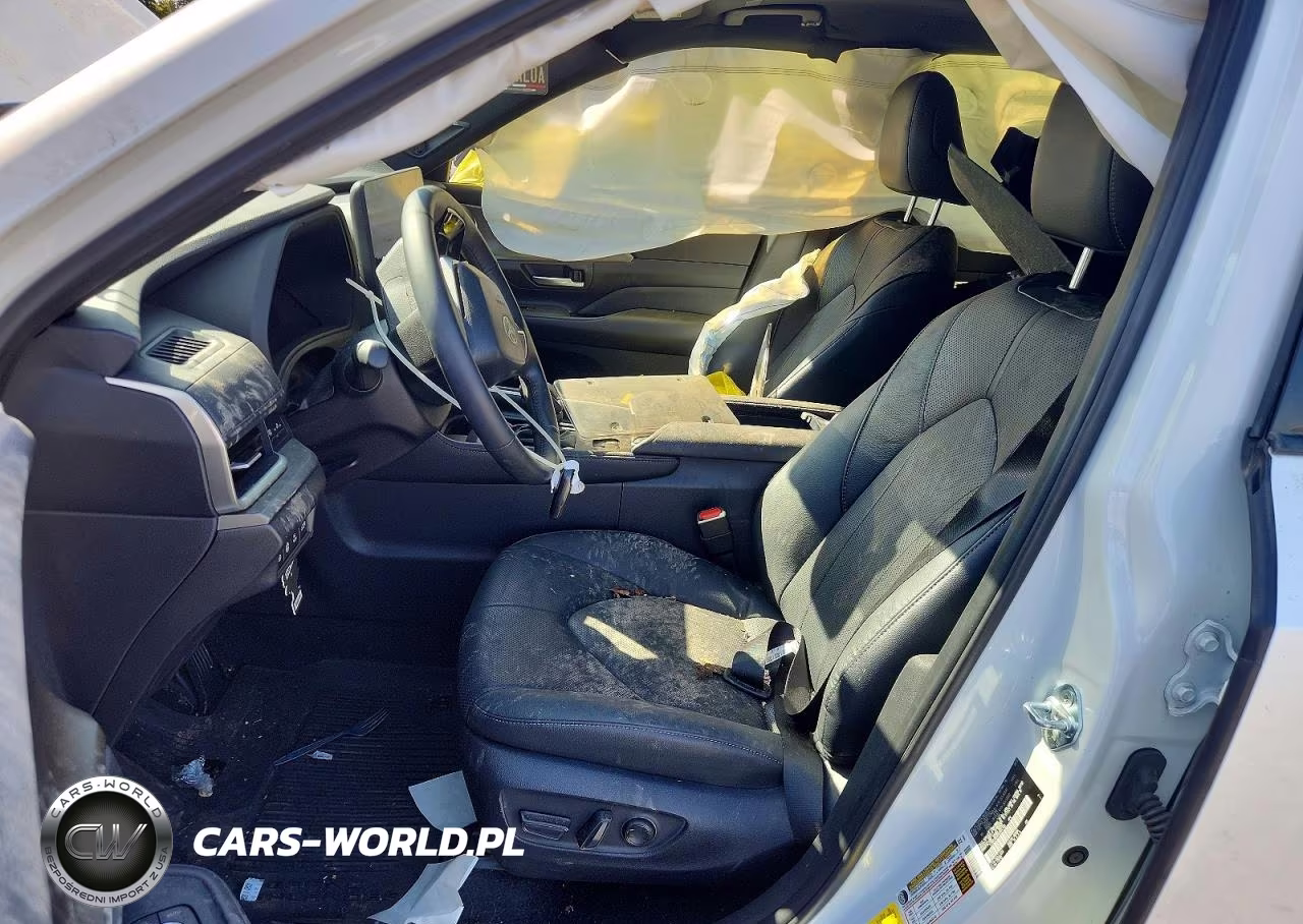 2025 Toyota Grand Highlander Hybrid Nightshade VIN:5TDACAB58SS064149 - 7
