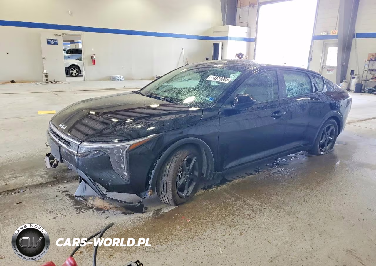 2026 Kia K4 Lxs VIN:3KPFT4DE4TE249525 - 1