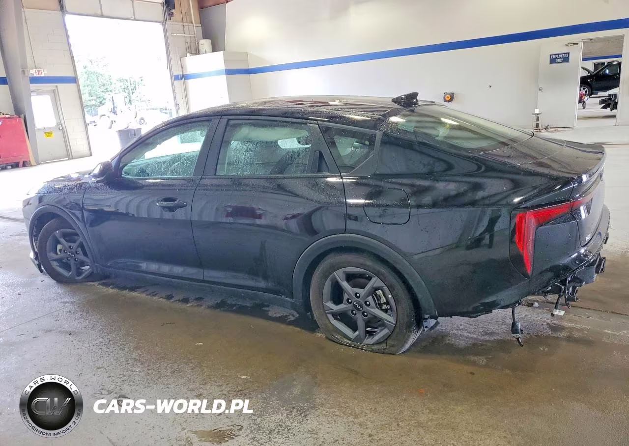 2026 Kia K4 Lxs VIN:3KPFT4DE4TE249525 - 2