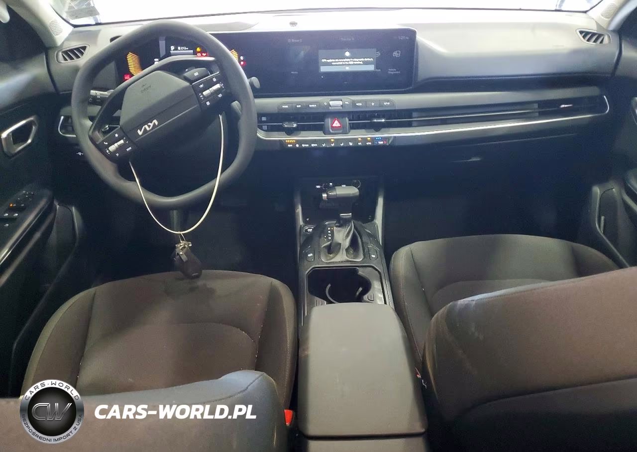 2026 Kia K4 Lxs VIN:3KPFT4DE4TE249525 - 8