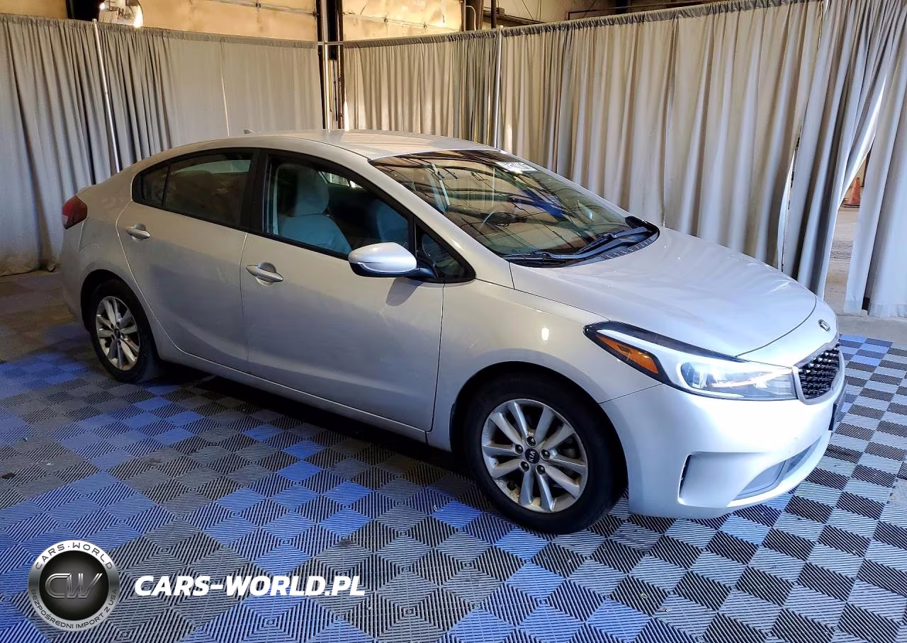 2017 Kia Forte Lx VIN:3KPFL4A73HE054285 - 4