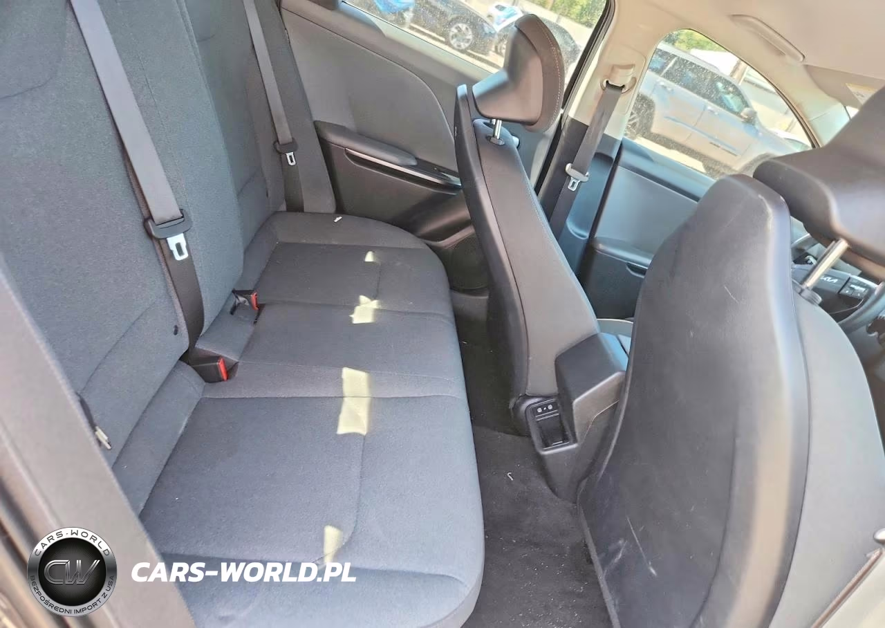 2025 Kia K4 Lxs VIN:3KPFT4DE7SE019931 - 10