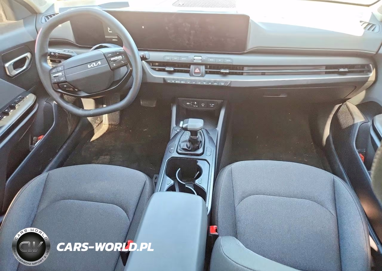 2025 Kia K4 Lxs VIN:3KPFT4DE7SE019931 - 8