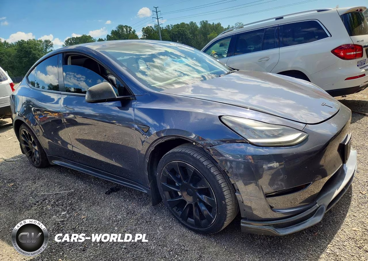 2021 Tesla Model Y VIN:5YJYGDED9MF134434 - 4