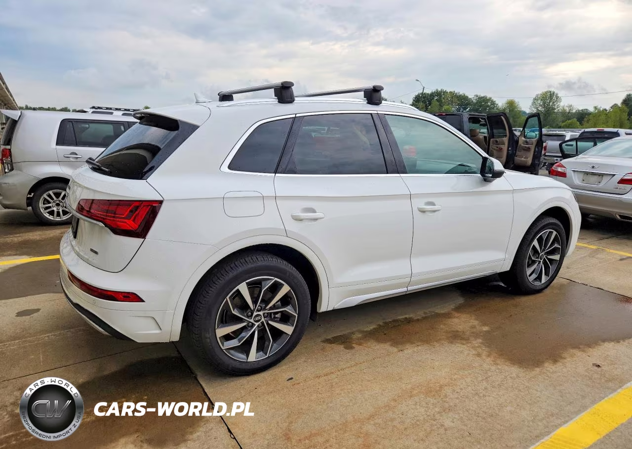 2021 Audi Q5 Premium VIN:WA1AAAFY4M2139489 - 3
