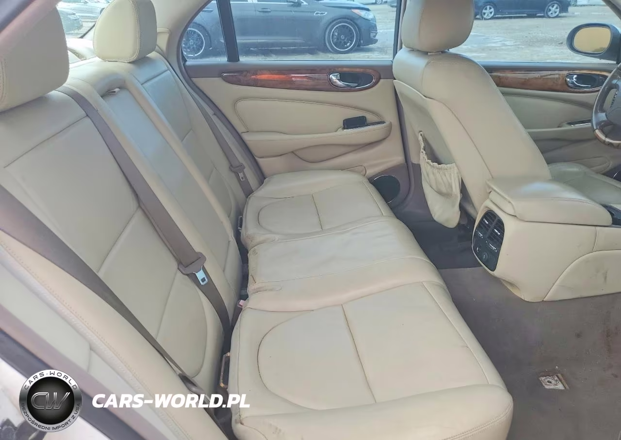 2006 Jaguar Xj8 VIN:SAJWA71B86SH00348 - 10