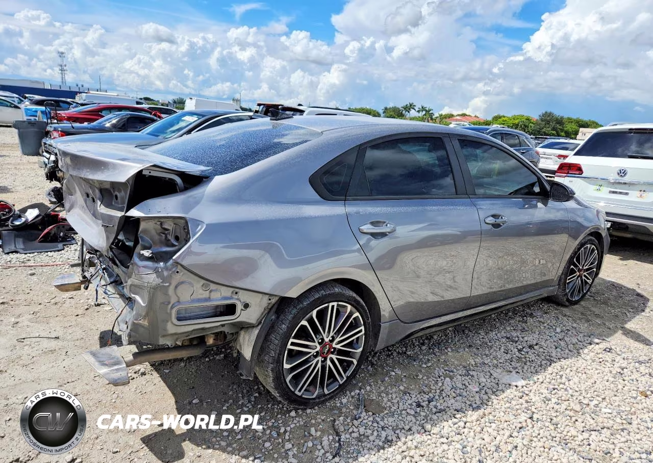 2023 Kia Forte Gt VIN:3KPF44AC0PE564019 - 3