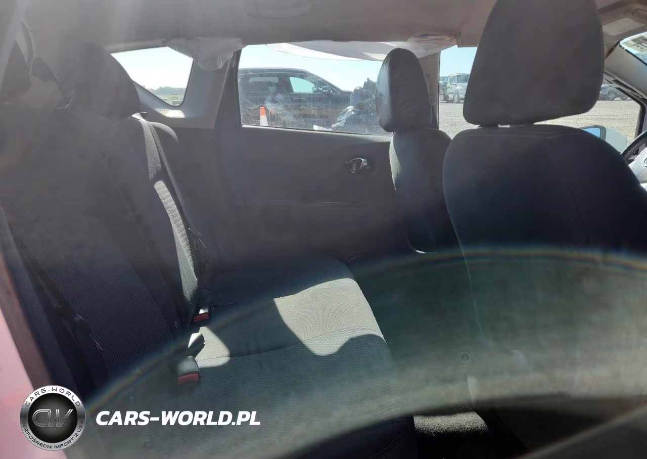 2015 Nissan Versa Note Sv VIN:3N1CE2CP8FL446611 - 10