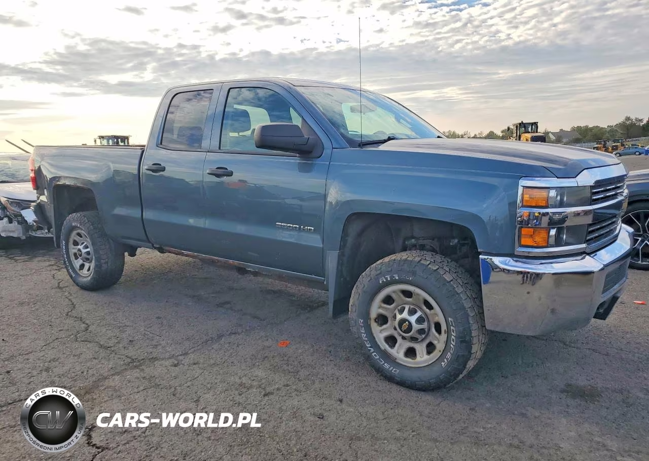 2015 Chevrolet Silverado K2500 Heavy Duty VIN:1GC2KUEG3FZ132660 - 4
