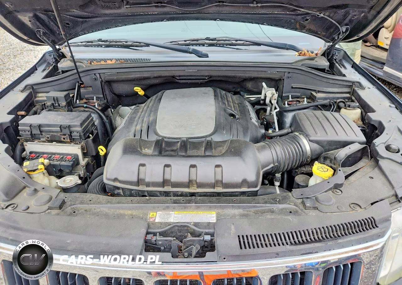 2011 Jeep Grand Cherokee Laredo VIN:1J4RR4GT5BC544557 - 12
