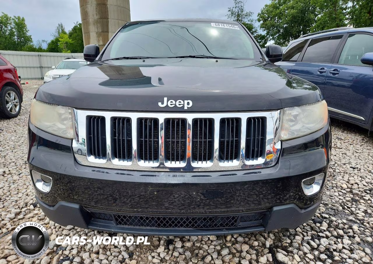 2011 Jeep Grand Cherokee Laredo VIN:1J4RR4GT5BC544557 - 5