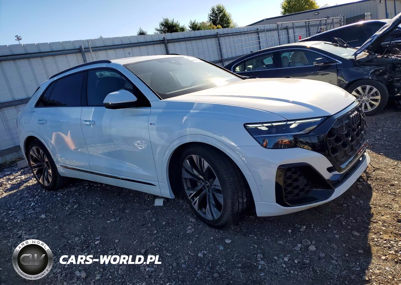 2026 Audi Q8 Prestige S-Line VIN:WA1FVBF10TD020098 - 4