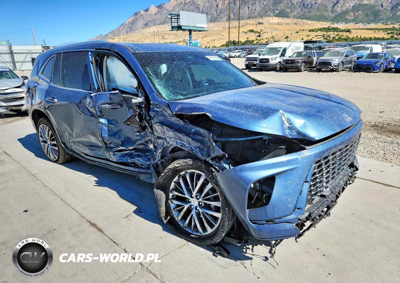 2025 Buick Enclave Avenir VIN:5GAEVCRS7SJ305295 - 4