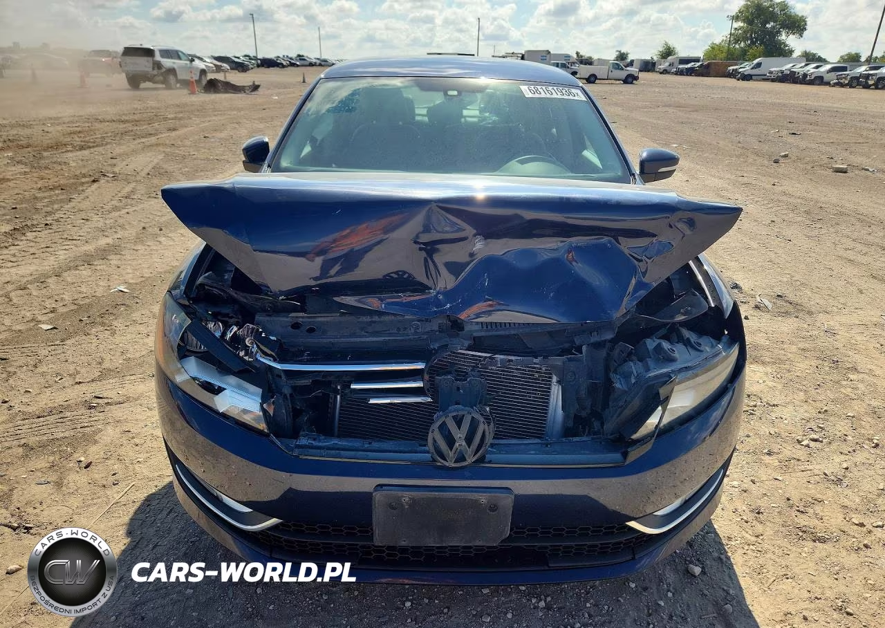 2015 Volkswagen Passat S VIN:1VWAS7A36FC080666 - 5