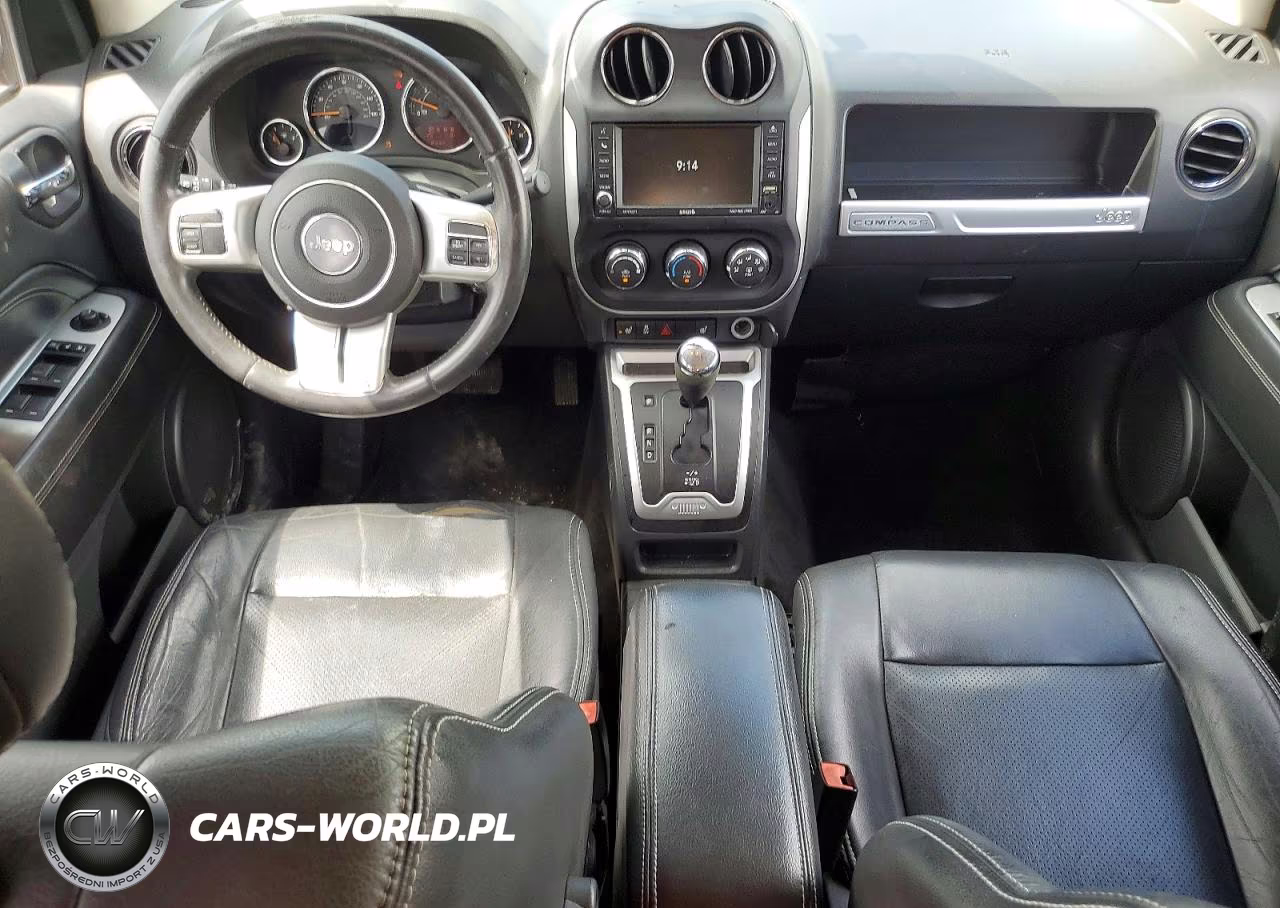 2015 Jeep Compass Latitude VIN:1C4NJCEA8FD164846 - 8