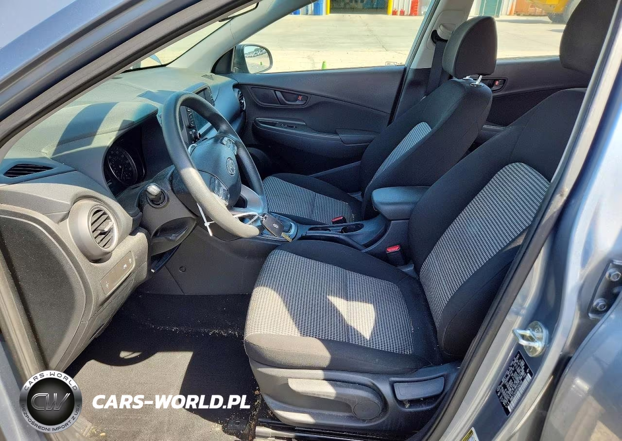 2019 Hyundai Kona Se VIN:KM8K12AA4KU266248 - 7
