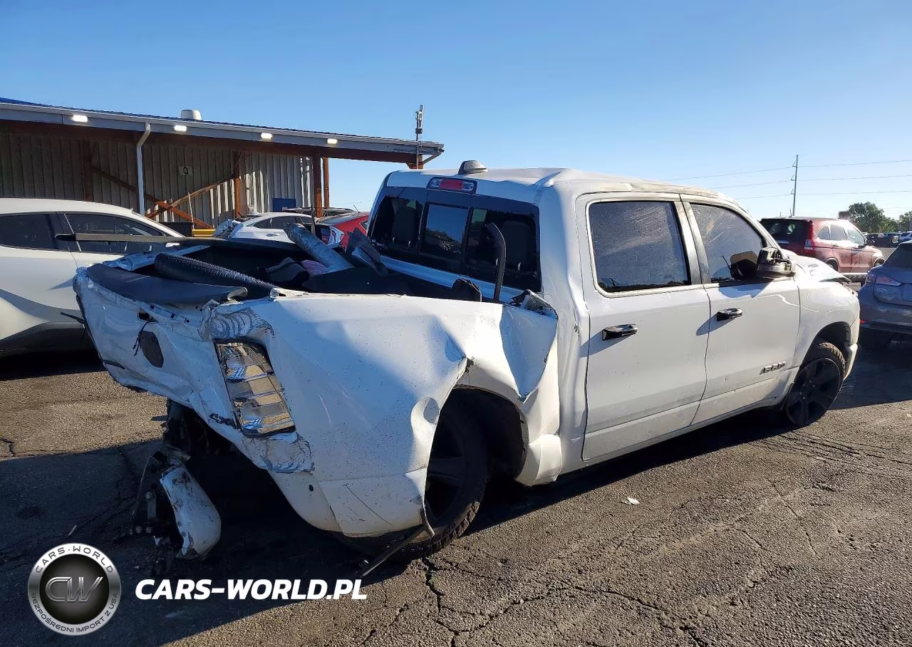 2024 Ram 1500 Big Horn-Lone Star VIN:1C6SRFFT4RN162434 - 3