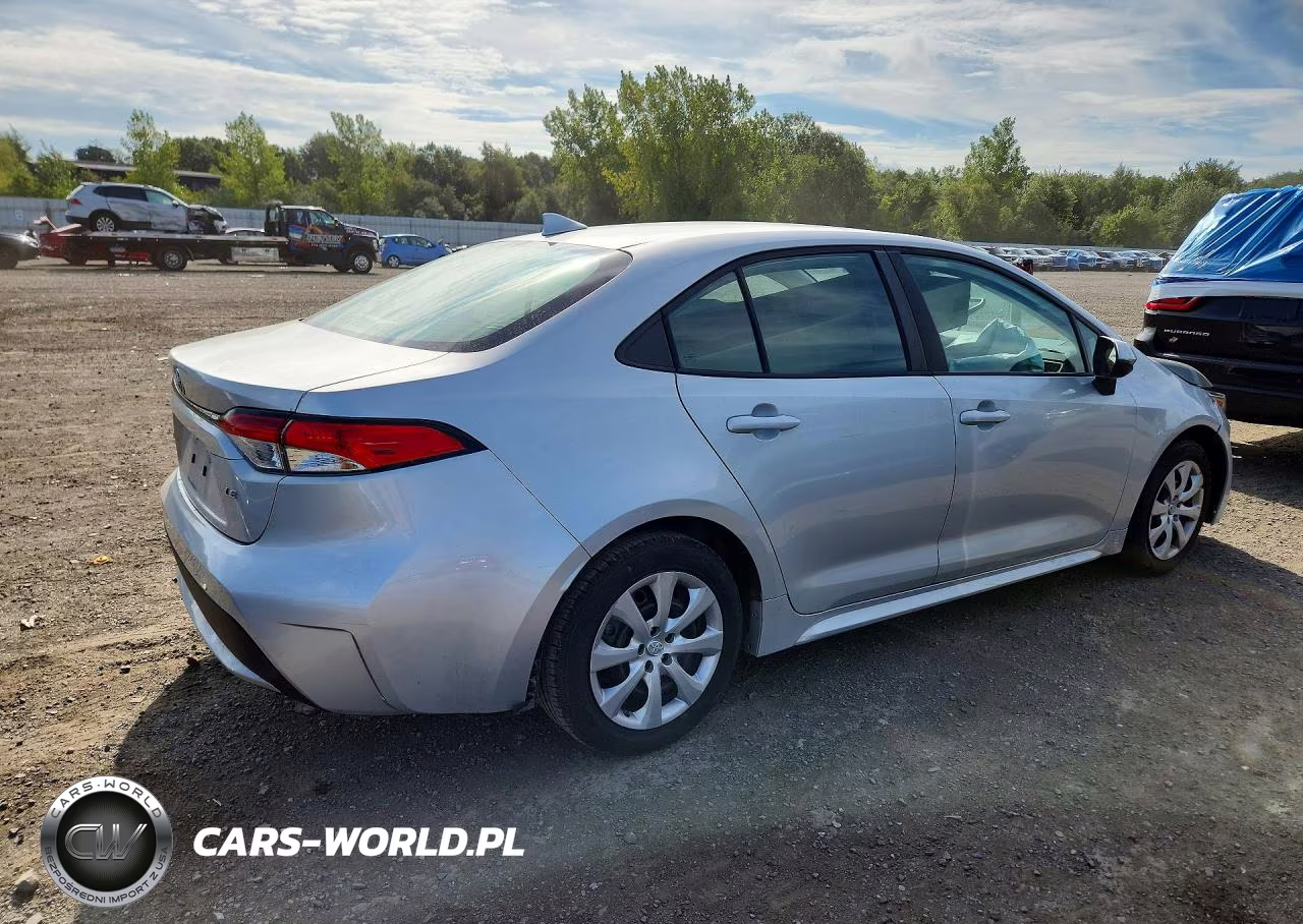 2020 Toyota Corolla Le VIN:5YFEPRAE0LP121122 - 3