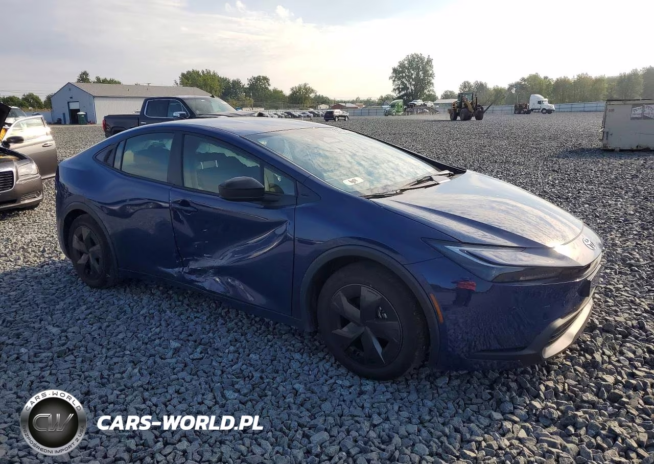 2026 Toyota Prius Le VIN:JTDACAAU0T3074086 - 4