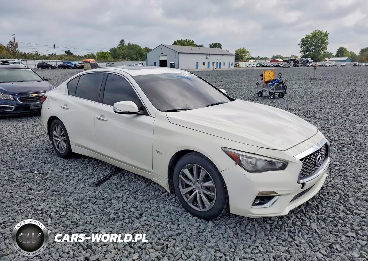 2019 Infiniti Q50 3.0T Luxe VIN:JN1EV7AR0KM554876 - 4