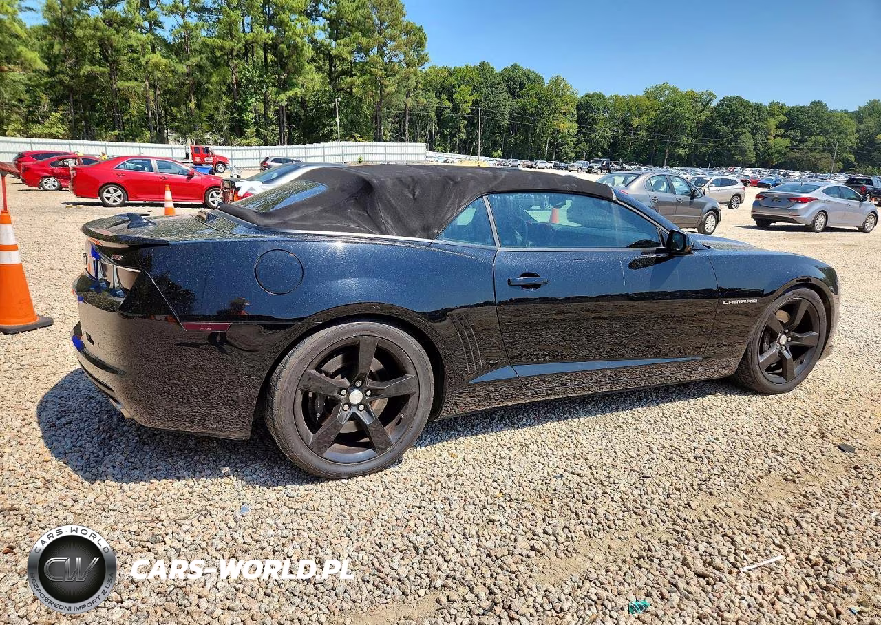 2011 Chevrolet Camaro 2Ss VIN:2G1FT3DW9B9205240 - 3