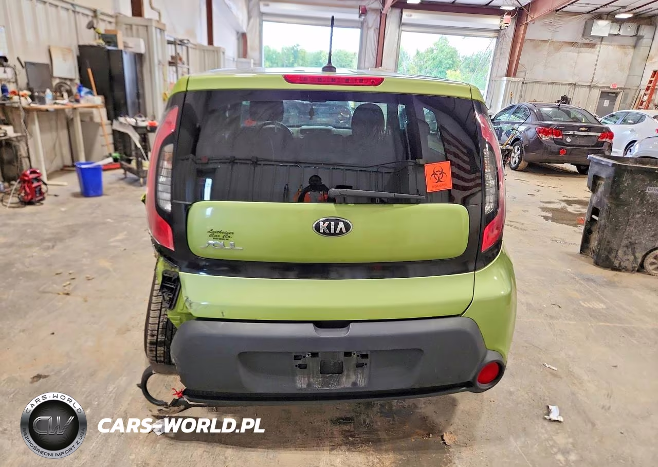 2015 Kia Soul + VIN:KNDJP3A5XF7794114 - 6