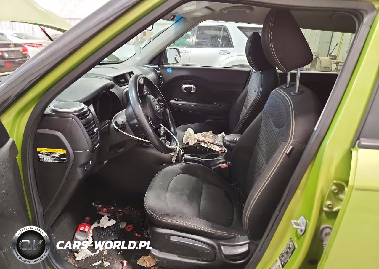 2015 Kia Soul + VIN:KNDJP3A5XF7794114 - 7