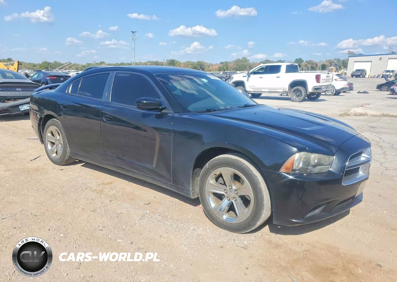 2012 Dodge Charger Se VIN:2C3CDXBG8CH281957 - 4