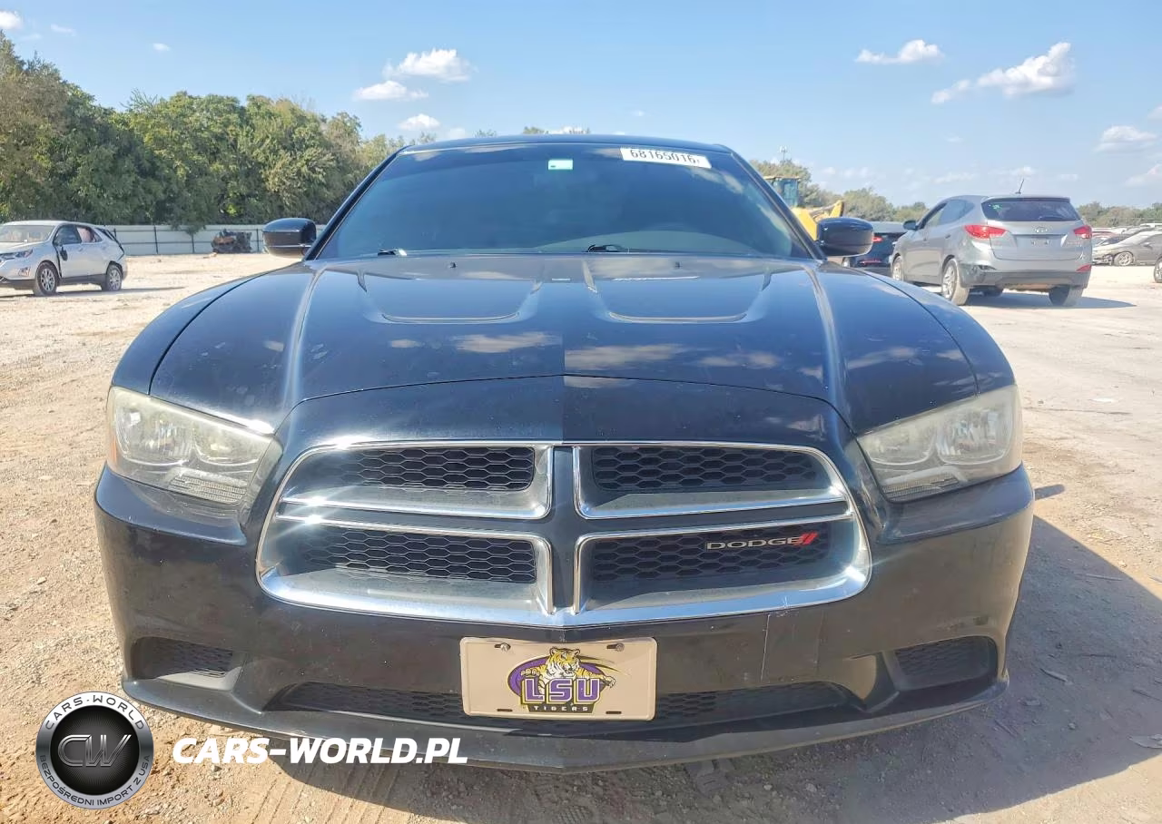 2012 Dodge Charger Se VIN:2C3CDXBG8CH281957 - 5