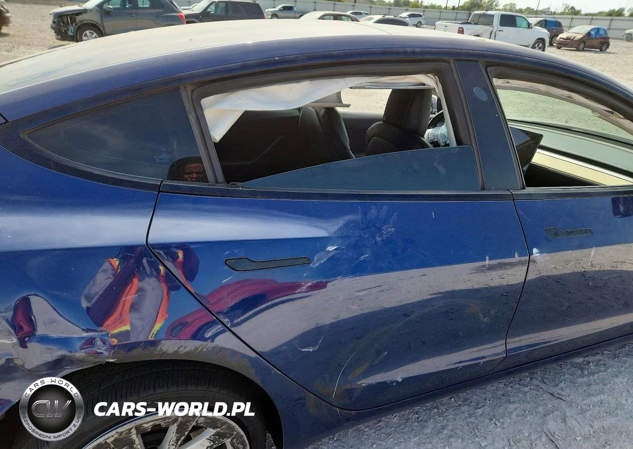 2022 Tesla Model 3 VIN:5YJ3E1EA4NF192103 - 10