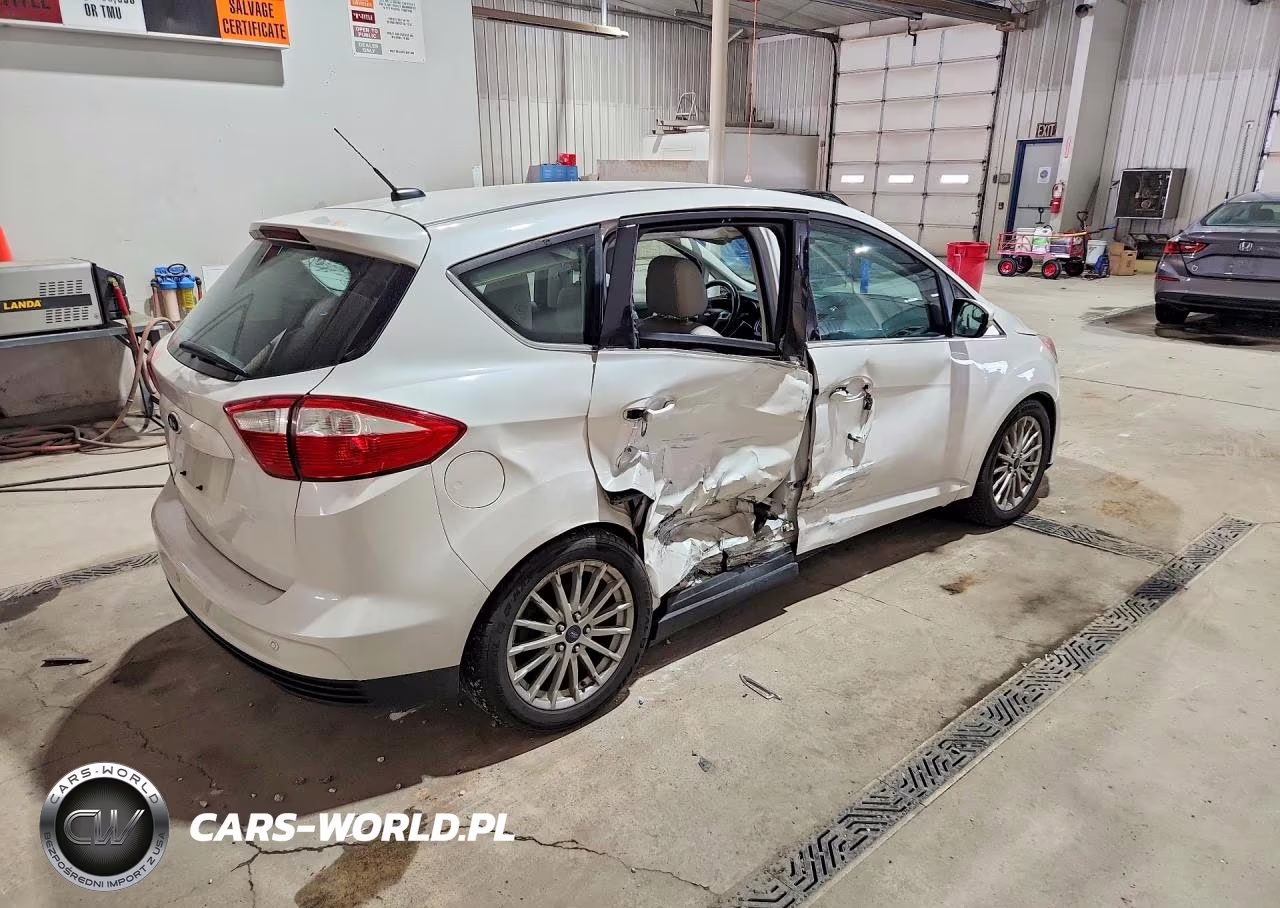 2014 Ford C-Max Premium VIN:1FADP5CU8EL504719 - 3