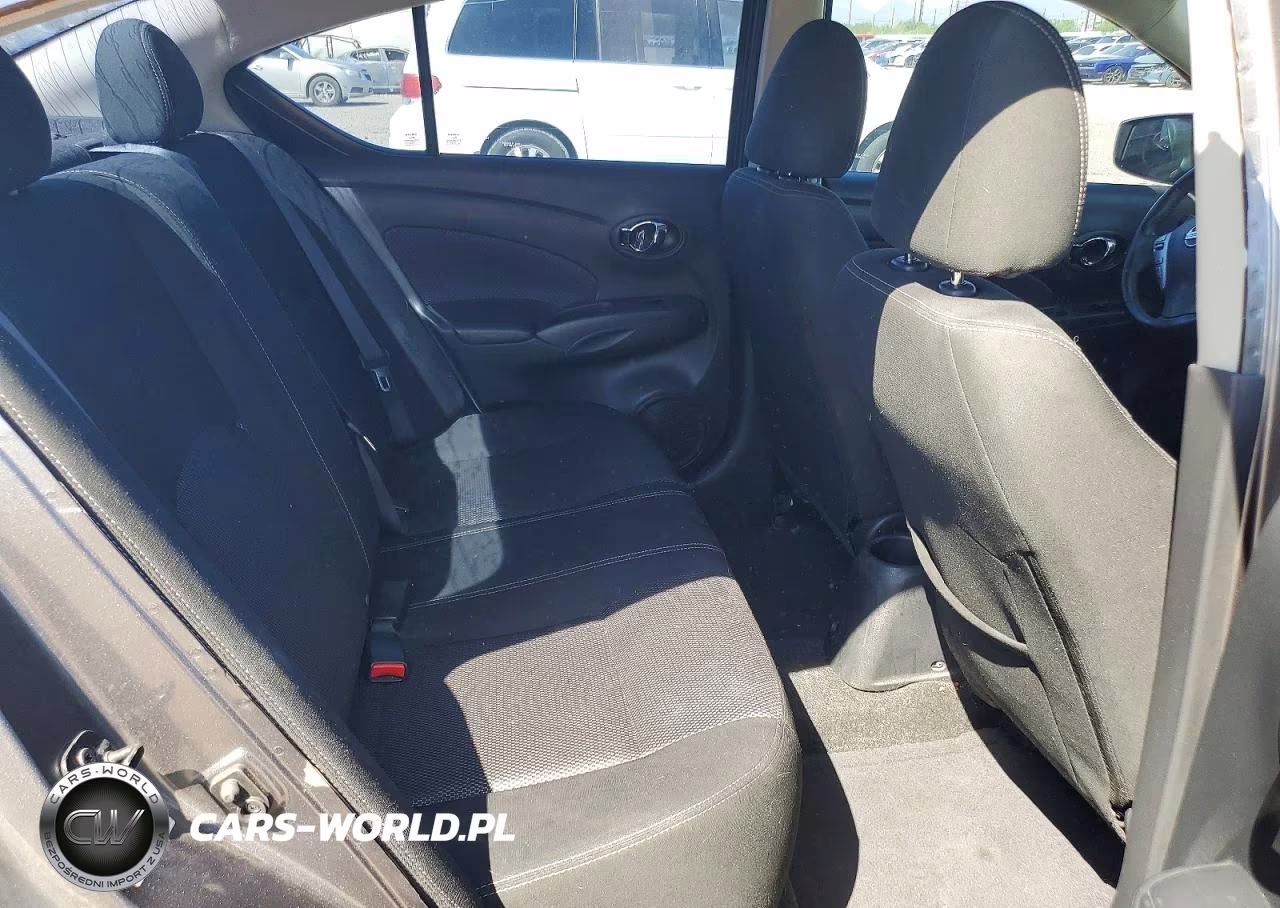 2017 Nissan Versa 1.6 S VIN:3N1CN7AP3HL804443 - 10