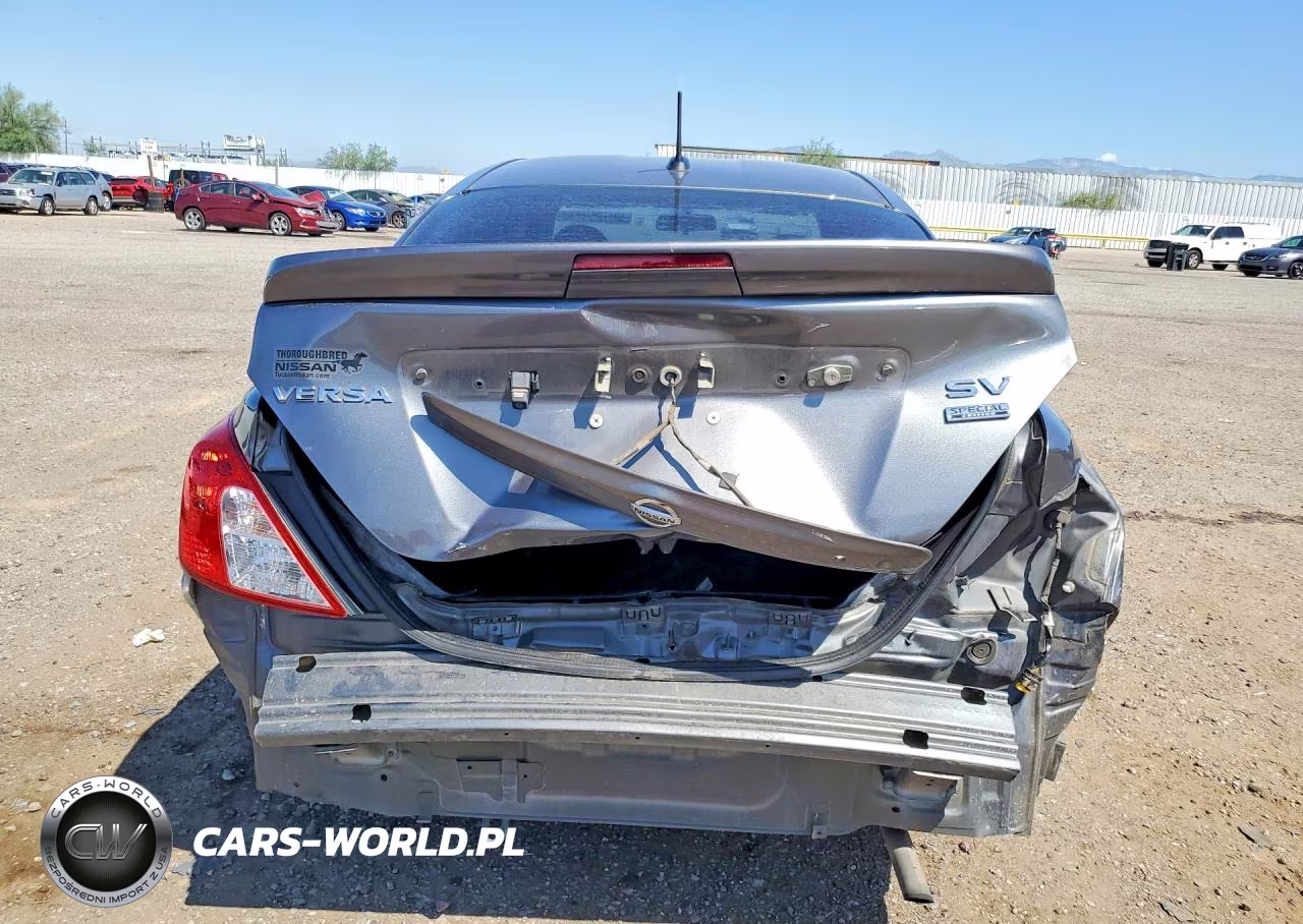 2017 Nissan Versa 1.6 S VIN:3N1CN7AP3HL804443 - 6
