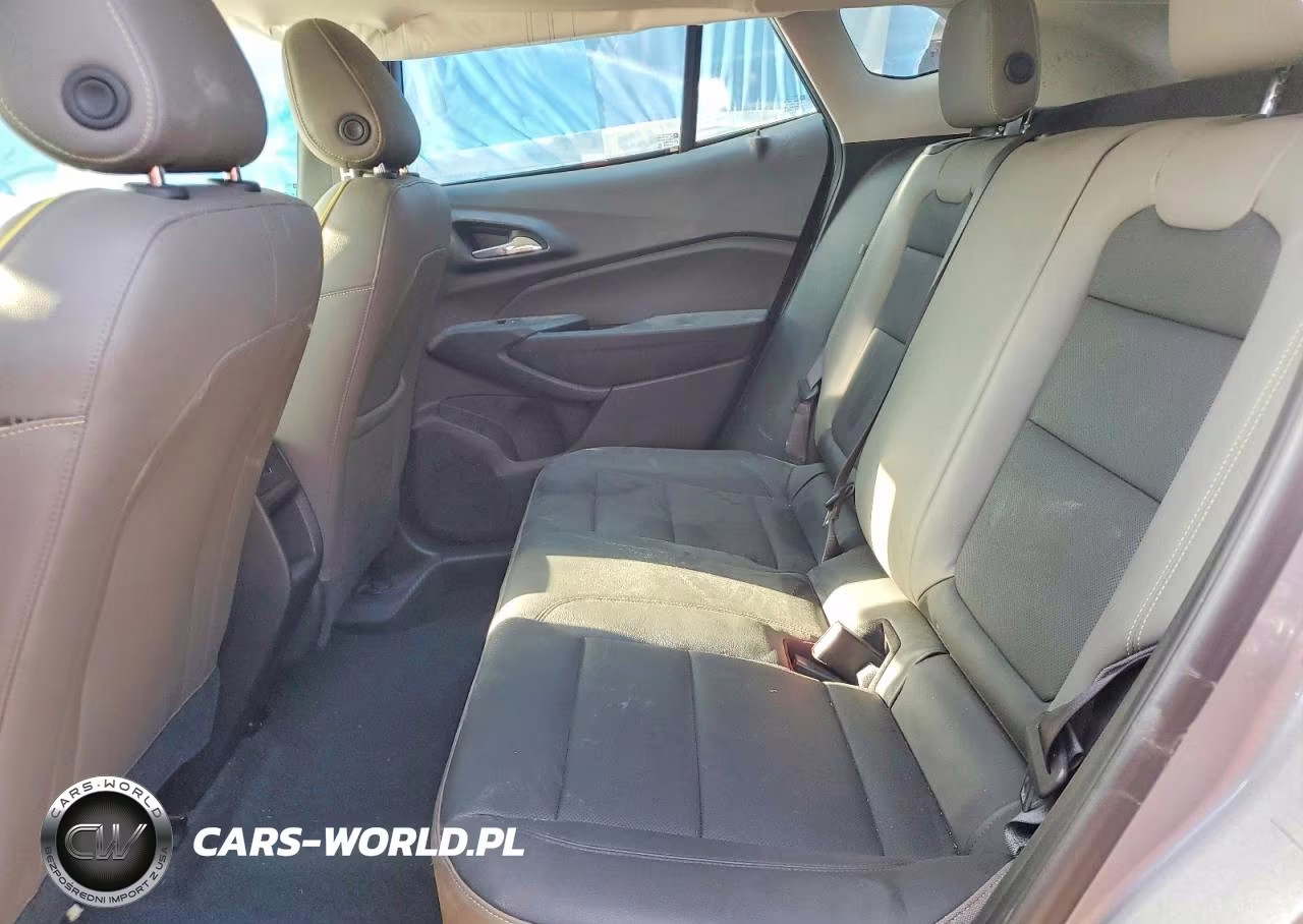 2025 Chevrolet Trax Activ VIN:KL77LKEP0SC006113 - 11