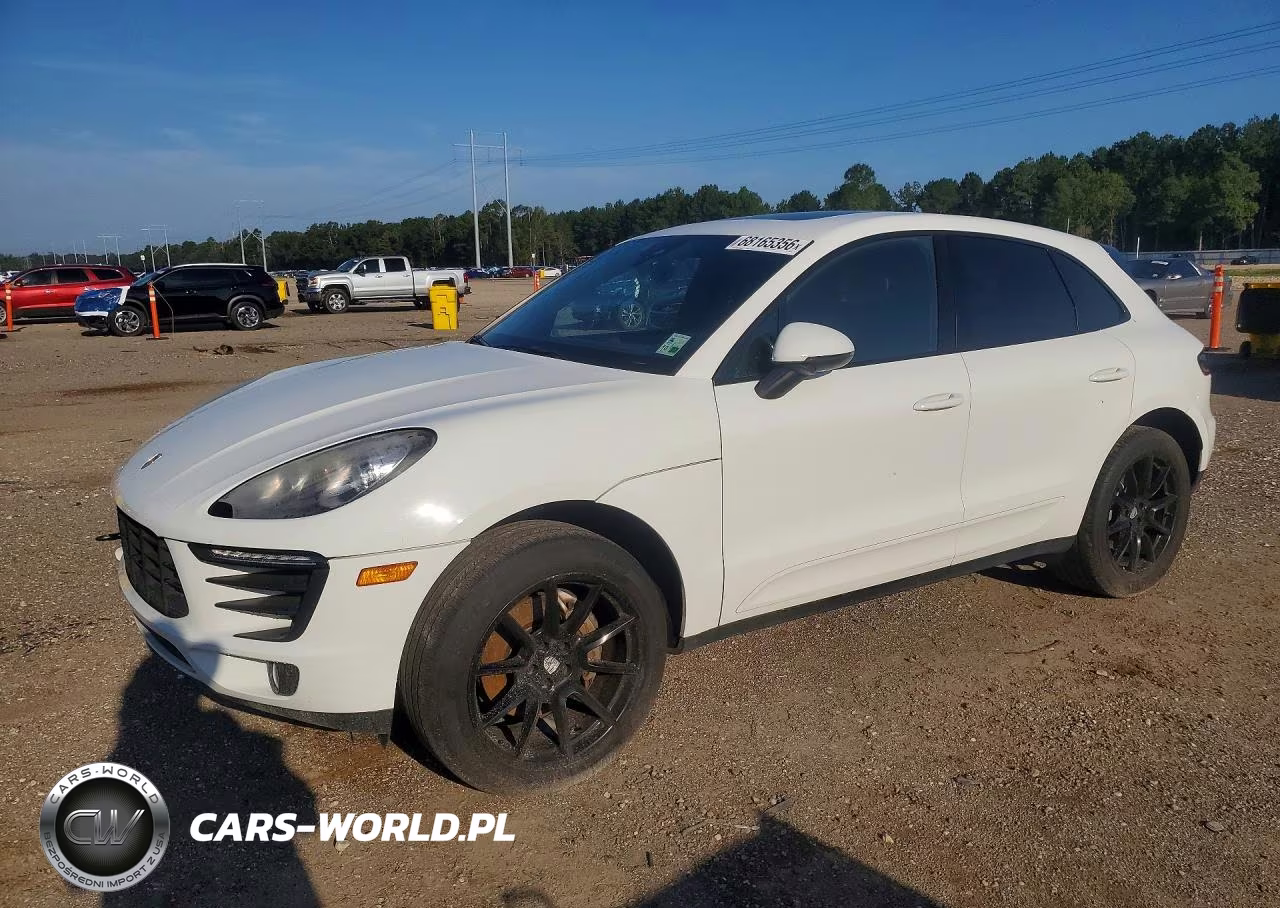 2015 Porsche Macan S