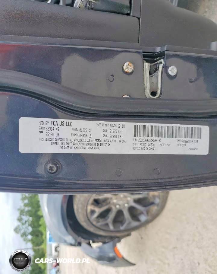 2019 Chrysler 300 Touring VIN:2C3CCAAG5KH565157 - 12