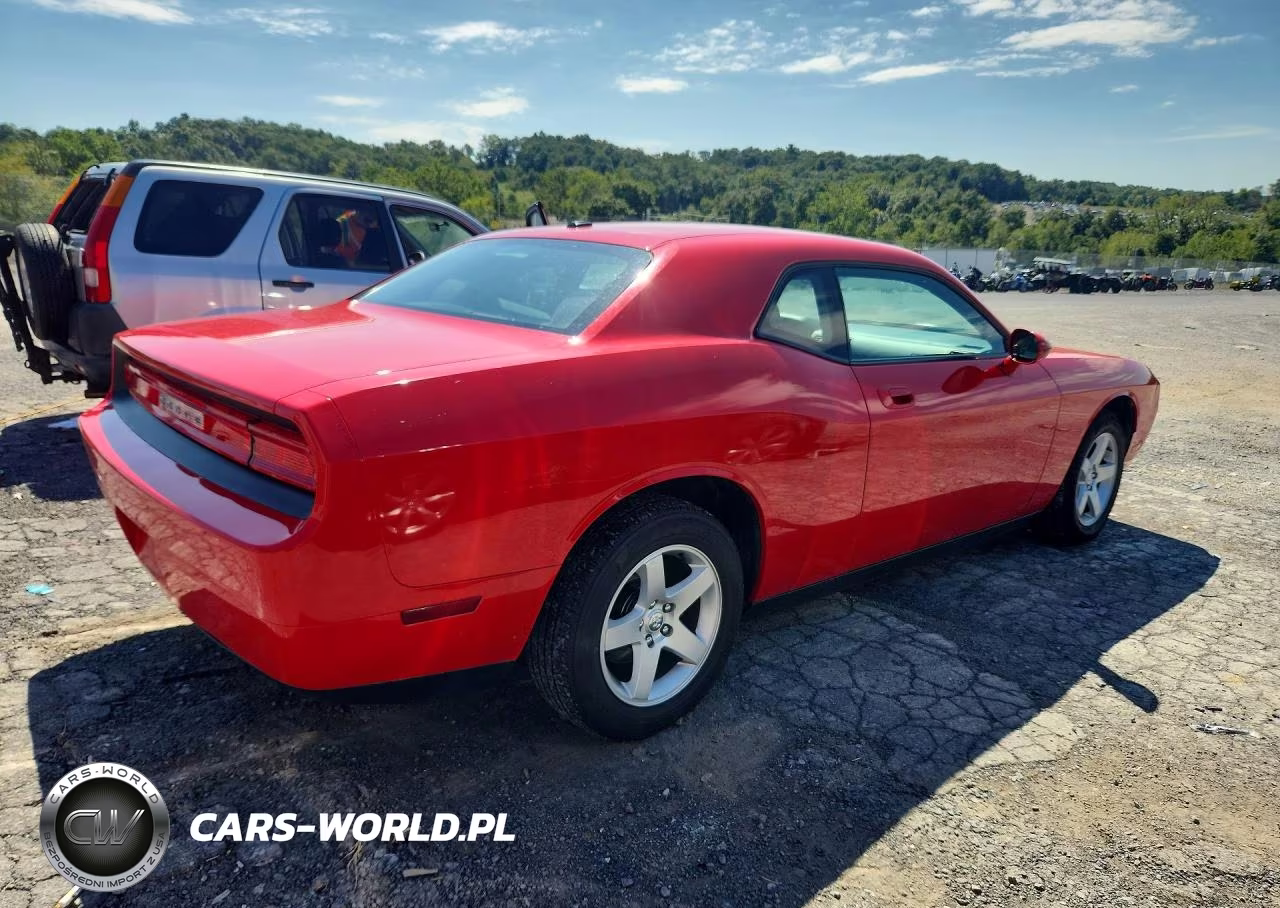 2010 Dodge Challenger Se VIN:2B3CJ4DV6AH114137 - 3