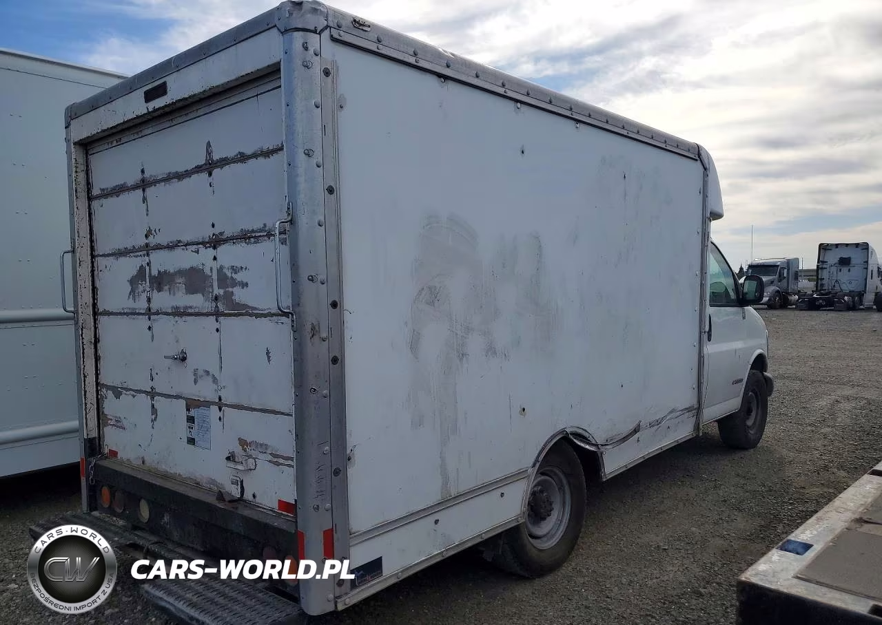 2002 Chevrolet Express G3500 VIN:1GBHG31RX21130401 - 3