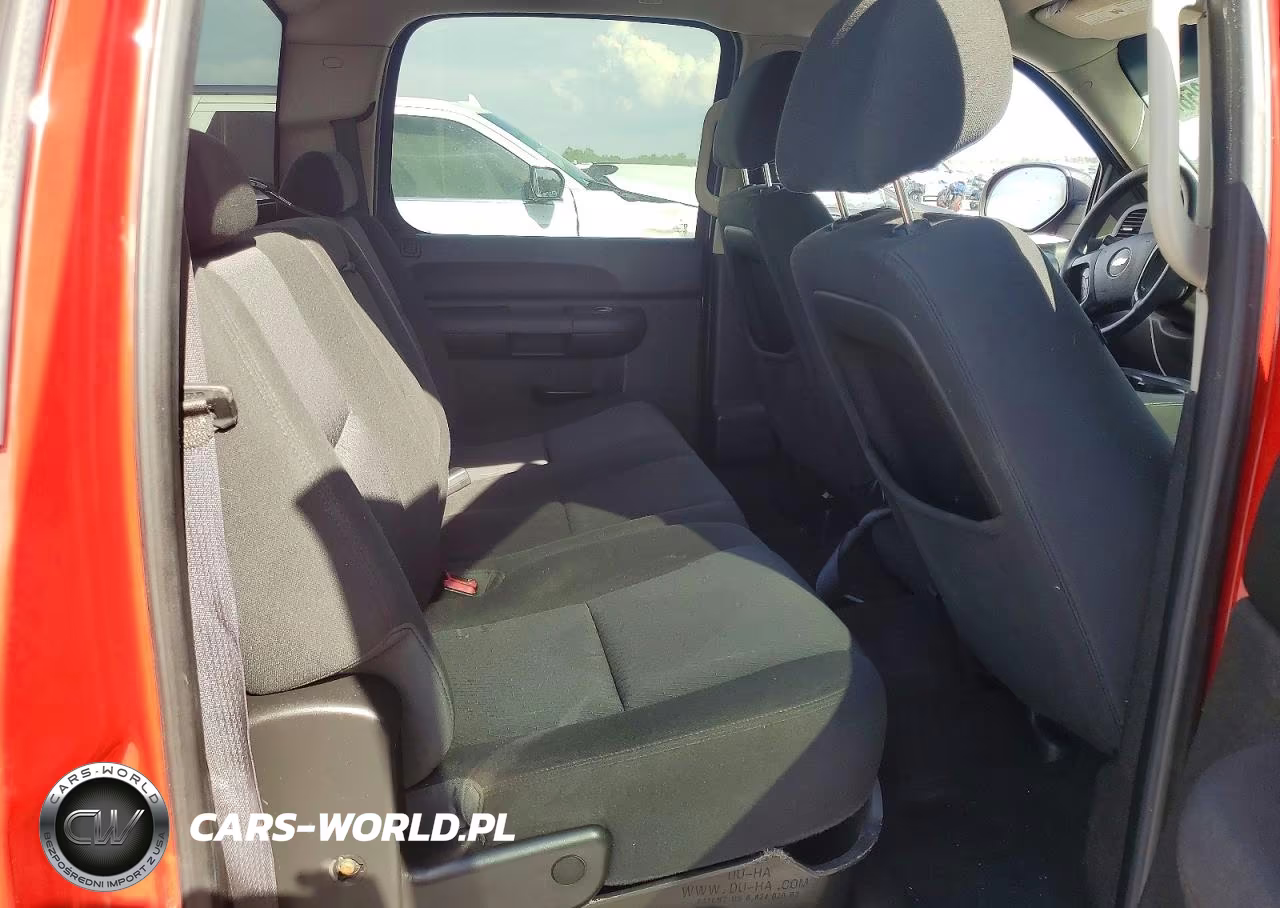 2012 Chevrolet Silverado C1500 Ls VIN:3GCPCREA2CG279253 - 10
