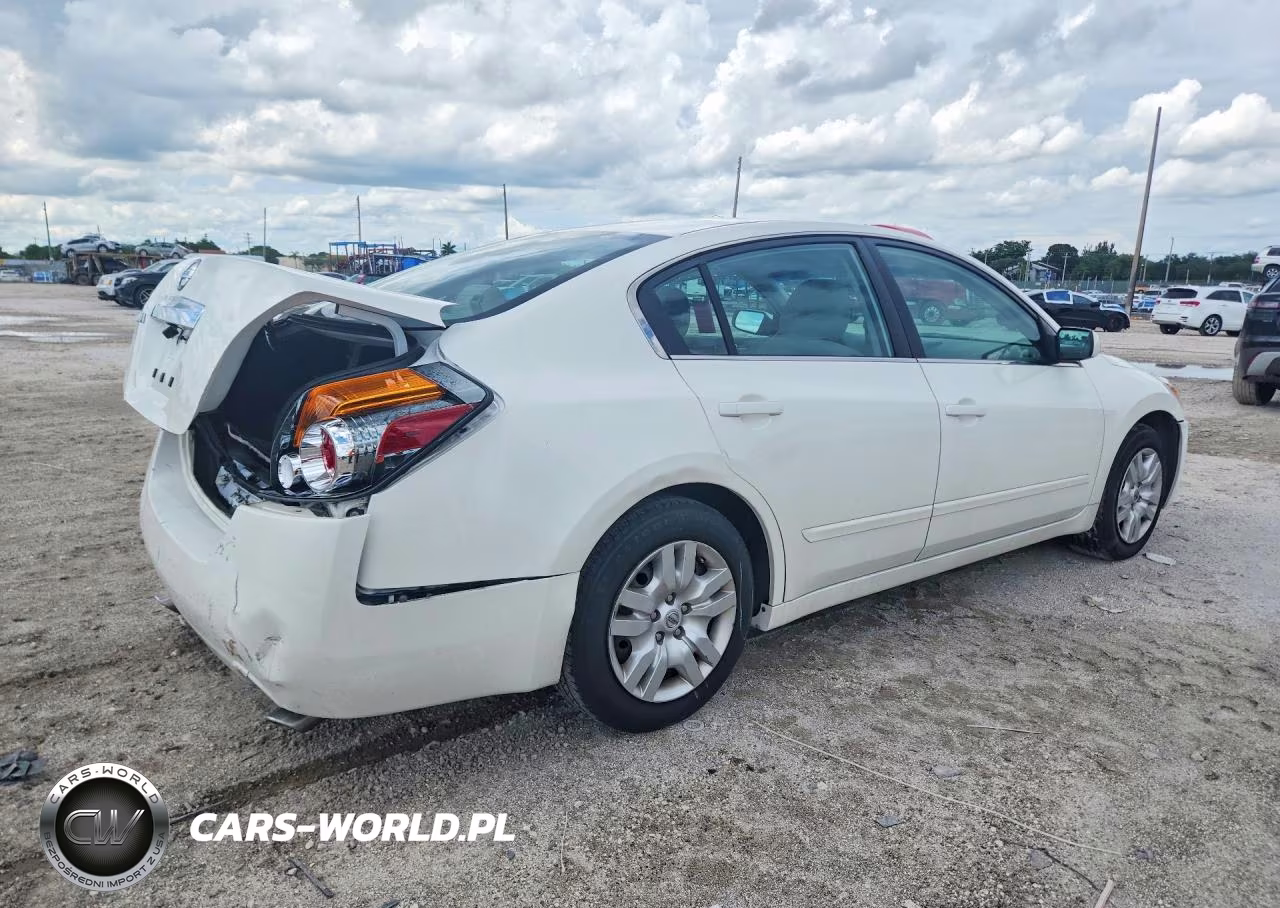 2012 Nissan Altima 2.5 VIN:1N4AL2AP6CN490279 - 3