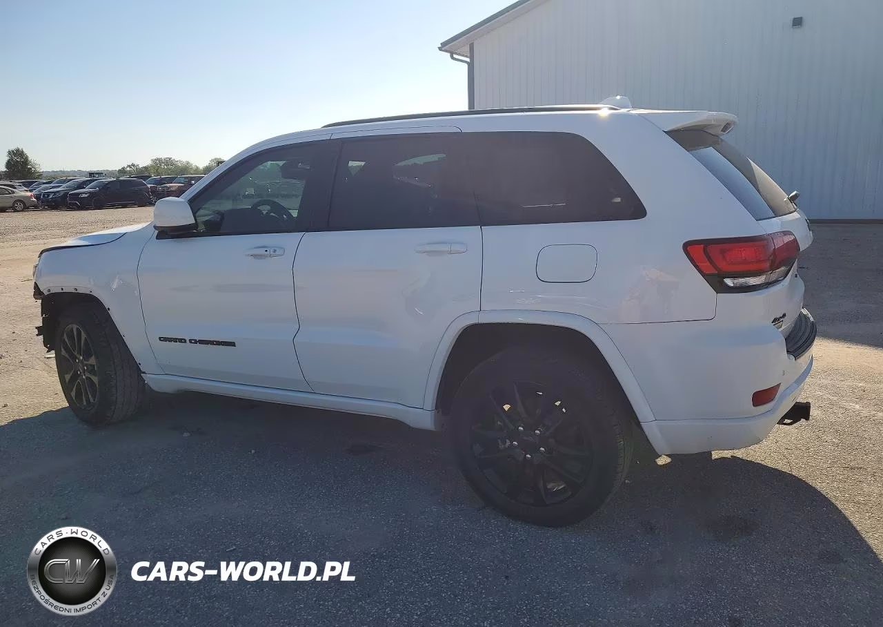 2019 Jeep Grand Cherokee Laredo VIN:1C4RJFAG5KC545924 - 2