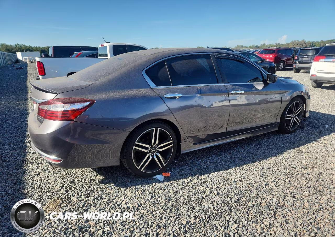 2016 Honda Accord Sport VIN:1HGCR2F5XGA186573 - 3